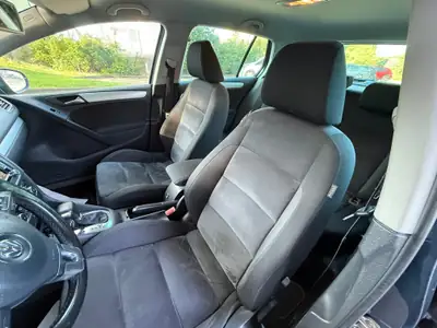 VW Golf 1.4 TSI Comfortline DSG — Compacte sportive, 225'000 km, moteur efficace — Miniature 9