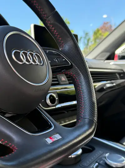 Audi A4 Limousine 2.0 TFSI Sport quattro — 252 ch, quattro intégral, 78 000 km — Miniature 11