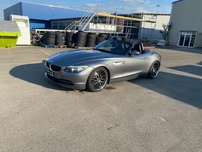 BMW Z4 sDrive23i — Cabriolet sportif 2010, 50'000 km seulement — dettaglio