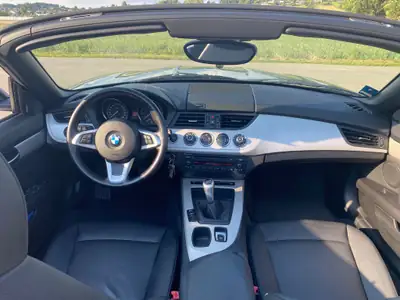 BMW Z4 sDrive23i — Cabriolet sportif 2010, 50'000 km seulement — Miniatura 8