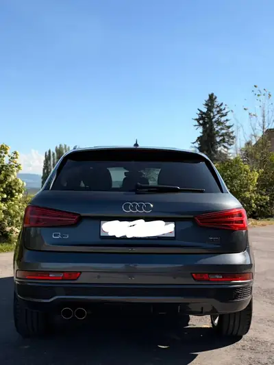 Audi Q3 2.0 TDI Sport Quattro — SUV compact premium, diesel performant et économe — arrière
