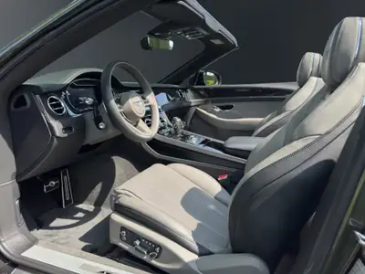 Bentley Continental GTC S 4.0 V8 — Cabriolet de prestige, 550 ch, kilométrage exceptionnel — Thumbnail 9