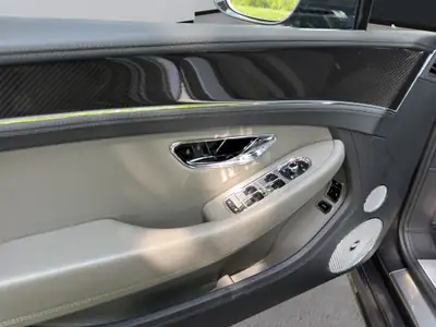 Bentley Continental GTC S 4.0 V8 — Cabriolet de prestige, 550 ch, kilométrage exceptionnel — Thumbnail 22