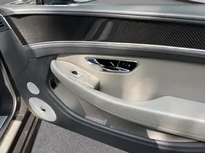 Bentley Continental GTC S 4.0 V8 — Cabriolet de prestige, 550 ch, kilométrage exceptionnel — Thumbnail 23