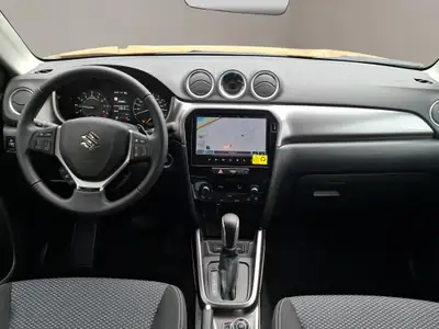 Suzuki Vitara 1.4 T Sakura Hybrid 4x4 — SUV compact hybride, traction intégrale performante — Thumbnail 9
