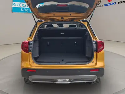 Suzuki Vitara 1.4 T Sakura Hybrid 4x4 — SUV compact hybride, traction intégrale performante — Thumbnail 12