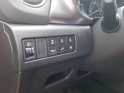 Suzuki Vitara 1.4 T Sakura Hybrid 4x4 — SUV compact hybride, traction intégrale performante — Thumbnail 13