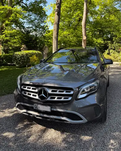 Mercedes-Benz GLA 250 4Matic — SUV compact polyvalent, faible kilométrage — vue extérieure