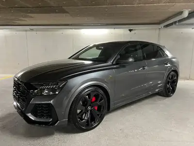 Audi RSQ8 quattro — SUV haute performance 600 ch, garantie jusqu'en 2027 — vue extérieure