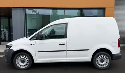 VW Caddy 2.0 TDI 150 — Utilitaire fiable, moteur diesel puissant, sans sinistre — interior
