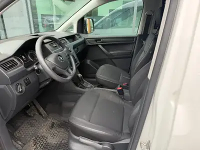 VW Caddy 2.0 TDI 150 — Utilitaire fiable, moteur diesel puissant, sans sinistre — Thumbnail 7