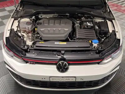 VW Golf 2.0 TSI GTI DSG 2024 — Sportivité et transmission automatique, 44'520 km seulement — Miniature 11