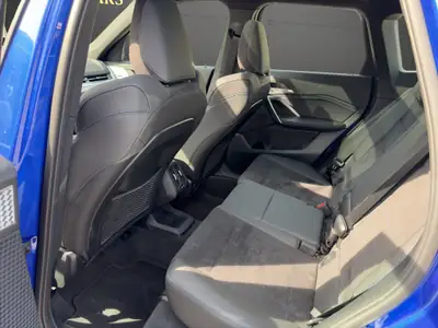 BMW X1 xDrive 23i 48V M Sport — Hybride léger, 12 600 km, toit panoramique — Miniatur 12