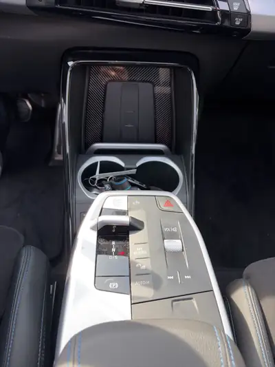 BMW X1 xDrive 23i 48V M Sport — Hybride léger, 12 600 km, toit panoramique — Miniatur 21