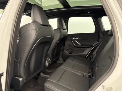 BMW X1 sDrive 18i M Sport 2025 — SUV compact dynamique, première main, 8600 km — detail