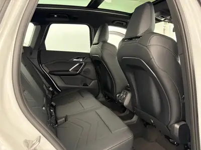 BMW X1 sDrive 18i M Sport 2025 — SUV compact dynamique, première main, 8600 km — Thumbnail 8