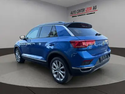 VW T-Roc 1.0 TSI Advance — SUV urbain dynamique, sans accident, équipé — interior