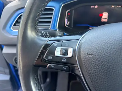 VW T-Roc 1.0 TSI Advance — SUV urbain dynamique, sans accident, équipé — Thumbnail 21