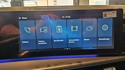 Hyundai Santa Fe 1.6 T-GDi PHEV Calligraphy — SUV 7 places hybride rechargeable, quasi neuf — Miniatura 27