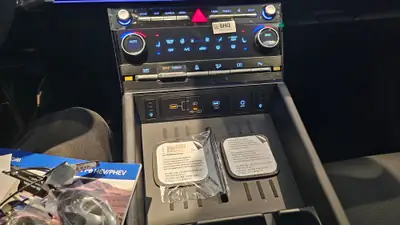 Hyundai Santa Fe 1.6 T-GDi PHEV Calligraphy — SUV 7 places hybride rechargeable, quasi neuf — Miniatura 31