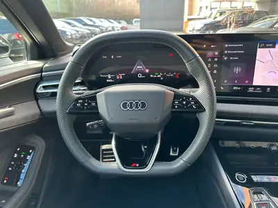 Audi A5 Avant 2.0 TFSI S-Line 2025 — Berline sportive hybride légère, 6 500 km seulement — Thumbnail 10