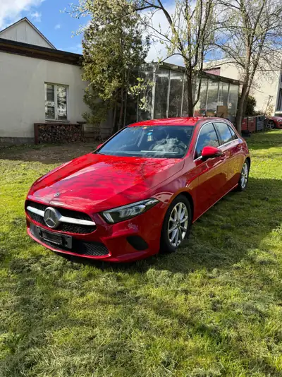 Mercedes-Benz A 200 Progressive — Berline compacte 163 ch, 115'000 km, sans sinistre — vista posteriore