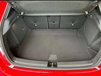 Mercedes-Benz A 200 Progressive — Berline compacte 163 ch, 115'000 km, sans sinistre — Miniatura 11