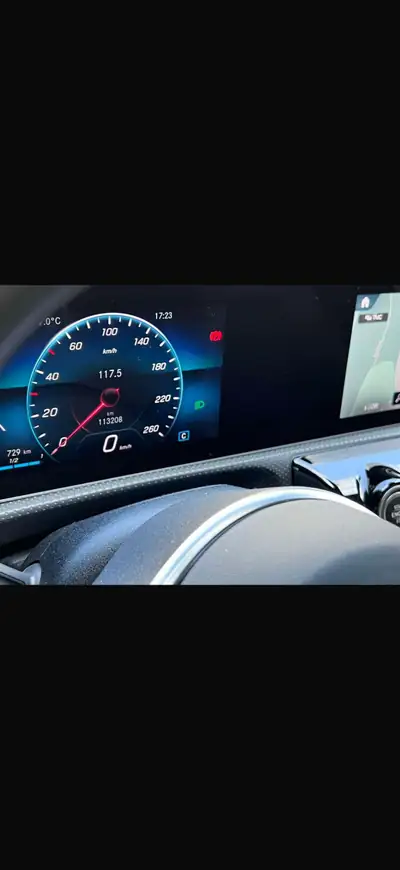 Mercedes-Benz A 200 Progressive — Berline compacte 163 ch, 115'000 km, sans sinistre — Miniatura 16
