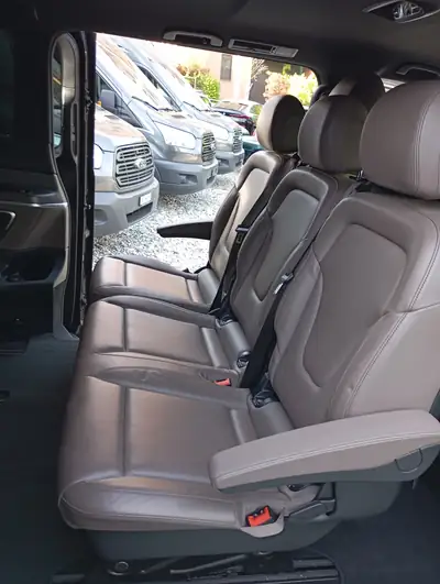 Mercedes-Benz V 300 d Extralang Avantgarde 4Matic — Monospace Premium 8 places, diesel performant — Miniature 14