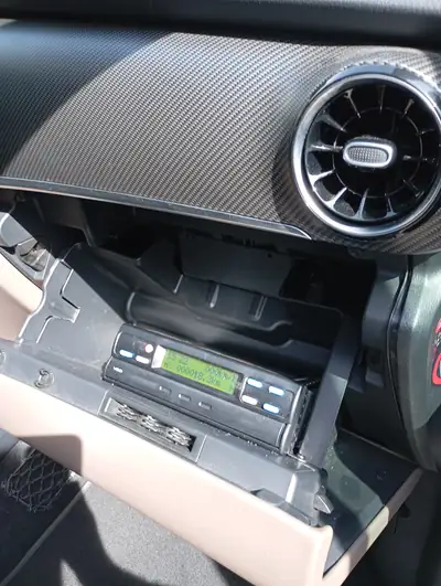 Mercedes-Benz V 300 d Extralang Avantgarde 4Matic — Monospace Premium 8 places, diesel performant — Miniature 23