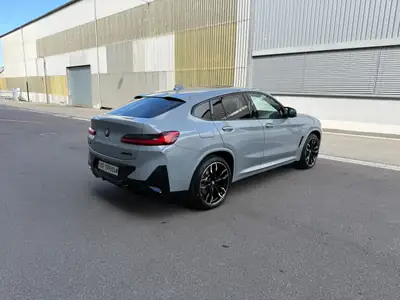 BMW X4 M40i 48V — SUV sportif hybride, 81'900 km, impeccable — Armaturenbrett