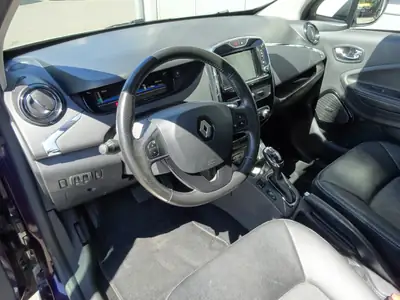 Renault Zoé Iconic R110 — Citadine électrique 100 % autonome, 60 000 km — Thumbnail 8