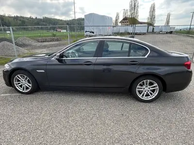 BMW 530d xDrive SAG — Berline premium diesel, 258 ch et transmission intégrale — côté