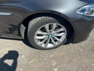 BMW 530d xDrive SAG — Berline premium diesel, 258 ch et transmission intégrale — Miniature 11