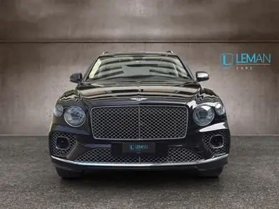 Bentley Bentayga V8 First Edition — SUV ultra-luxe, 550 ch, 40'000 km seulement — côté
