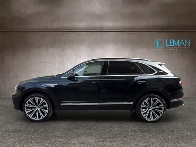 Bentley Bentayga V8 First Edition — SUV ultra-luxe, 550 ch, 40'000 km seulement — Miniature 8