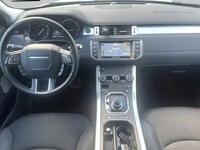 Range Rover Evoque 2.0 TD4 Pure — SUV compact premium diesel, très bon état expertise — Thumbnail 10