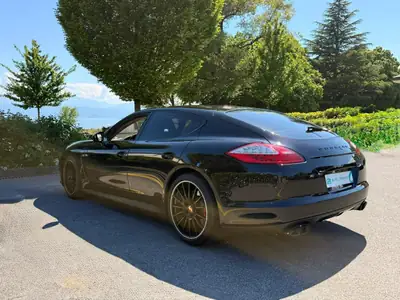 Porsche Panamera GTS 4.8 PDK — Gran turismo sportif, 430 ch et sans accident — détail