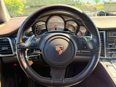 Porsche Panamera GTS 4.8 PDK — Gran turismo sportif, 430 ch et sans accident — Miniature 20