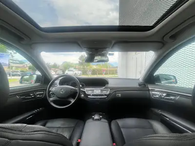 Mercedes-Benz S 400 V6 Hybrid — Berline prestige hybride, 86'000 km seulement — Armaturenbrett