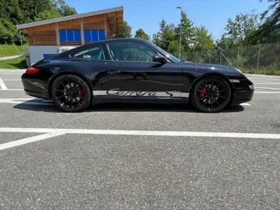 Porsche 911 Carrera S (997.1) — Coupé sport d'exception, 63 500 km, sans sinistre — Innenraum