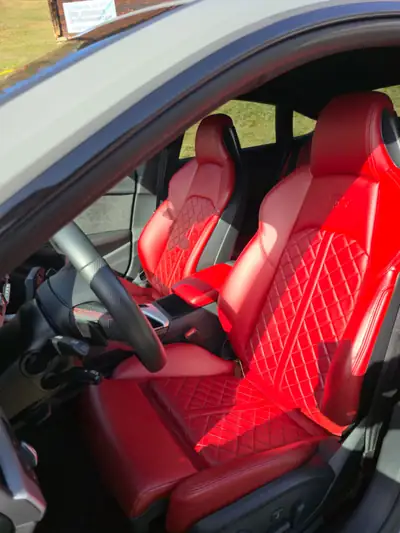 Audi S5 3.0 V6 TDI Quattro — Berline sportive diesel, 22'000 km seulement — Miniatura 8