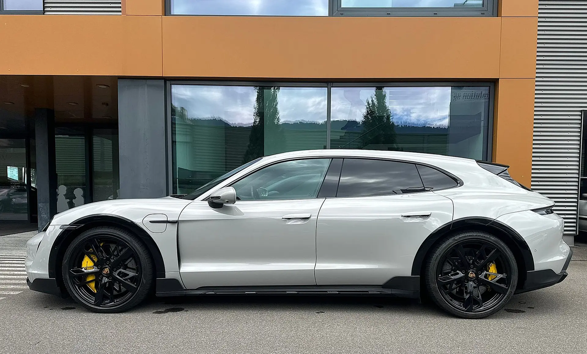 Porsche Taycan 2021 occasion Wollerau — 4