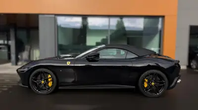 Ferrari Roma Spider 3.9 Turbo — Cabriolet sport légendaire, quasi-neuf avec 390 km — Thumbnail 8