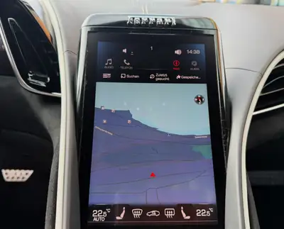 Ferrari Roma Spider 3.9 Turbo — Cabriolet sport légendaire, quasi-neuf avec 390 km — Thumbnail 15