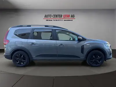 Dacia Jogger HEV 140 Extreme — Monospace hybride 7 places, consommation optimisée — Thumbnail 7