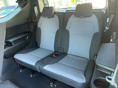Dacia Jogger HEV 140 Extreme — Monospace hybride 7 places, consommation optimisée — Thumbnail 21