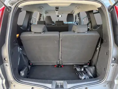 Dacia Jogger HEV 140 Extreme — Monospace hybride 7 places, consommation optimisée — Thumbnail 19