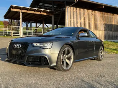 Audi RS5 Coupé 450 ch — Sportive haut de gamme, révision complète et MFK à jour — Außenansicht