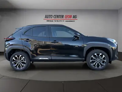 Toyota Yaris Cross 1.5 Active Drive e-CVT — Hybride essence, neuf avec garantie constructeur — Thumbnail 7